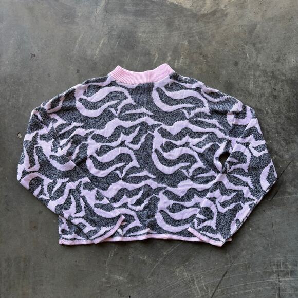 Adele Simpson Sweater Women's Pink Gray Tiger Stripe Long Sleeve - No Size Tag - Picture 1 of 10